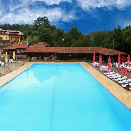 Hotel Комплекс Куклите Carewa Liwada Zewnętrze zdjęcie
