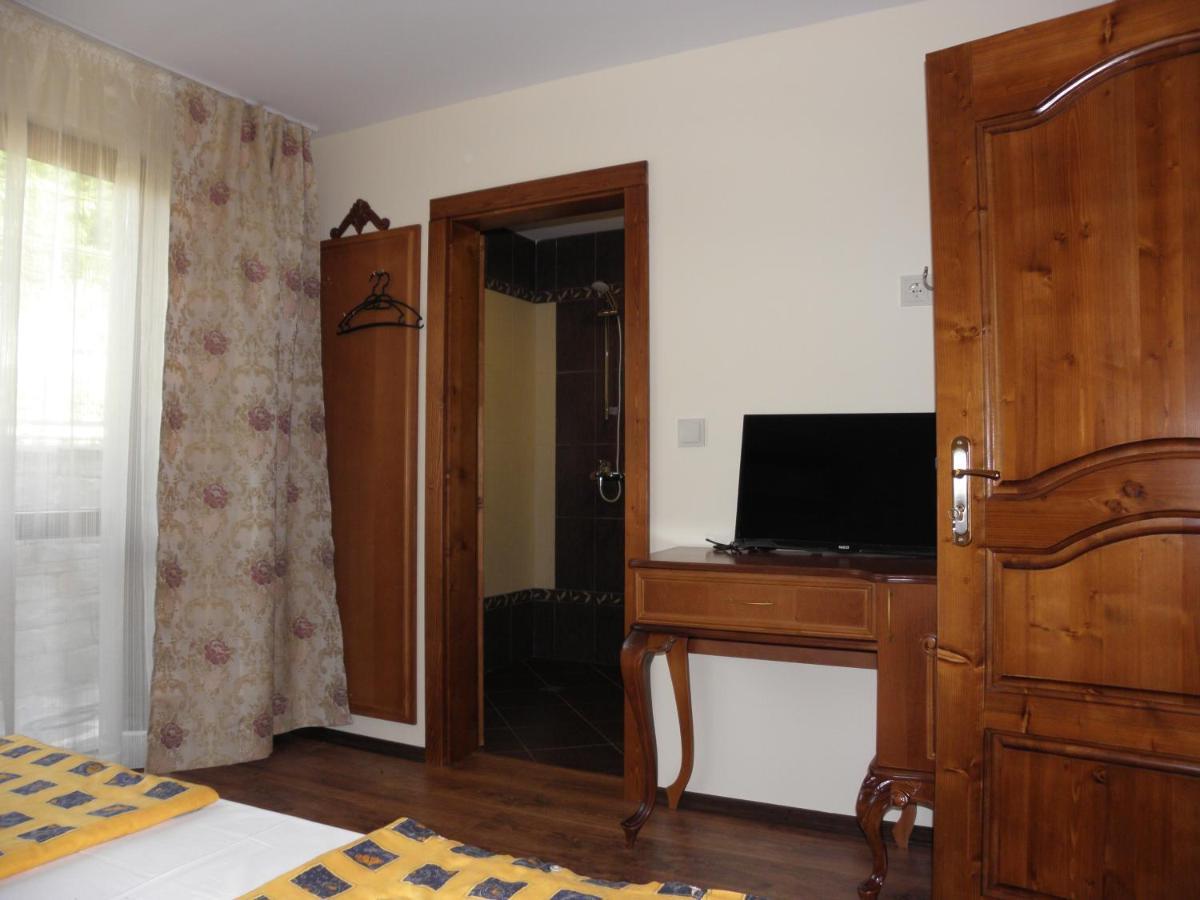 Hotel Комплекс Куклите Carewa Liwada Zewnętrze zdjęcie