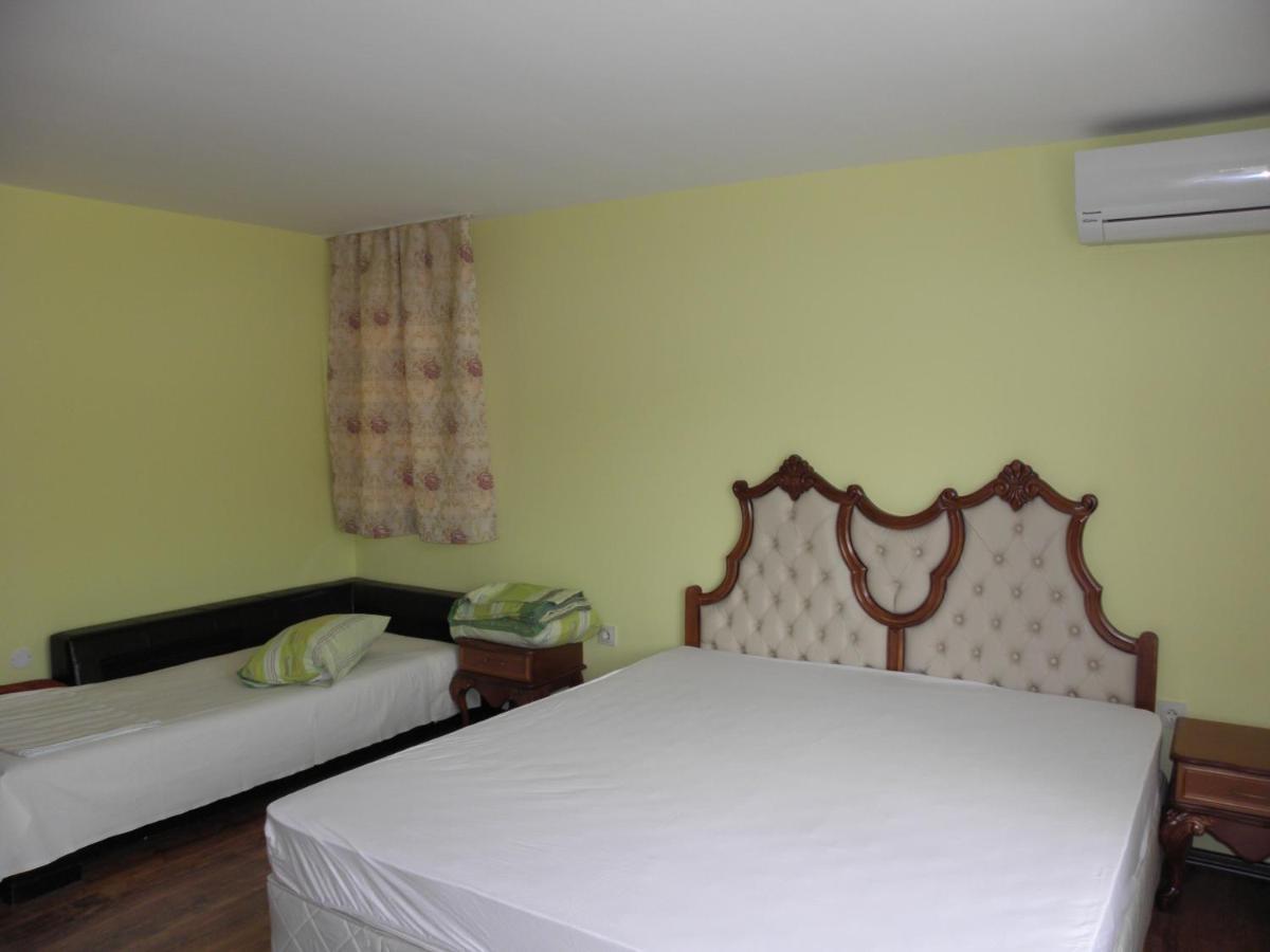 Hotel Комплекс Куклите Carewa Liwada Zewnętrze zdjęcie